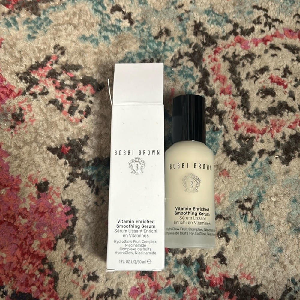 Bobbi Brown vitamin enriched smoothing serum